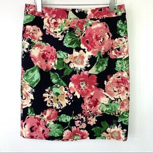Talbots cotton  blend pencil skirt in a floral print, petite size